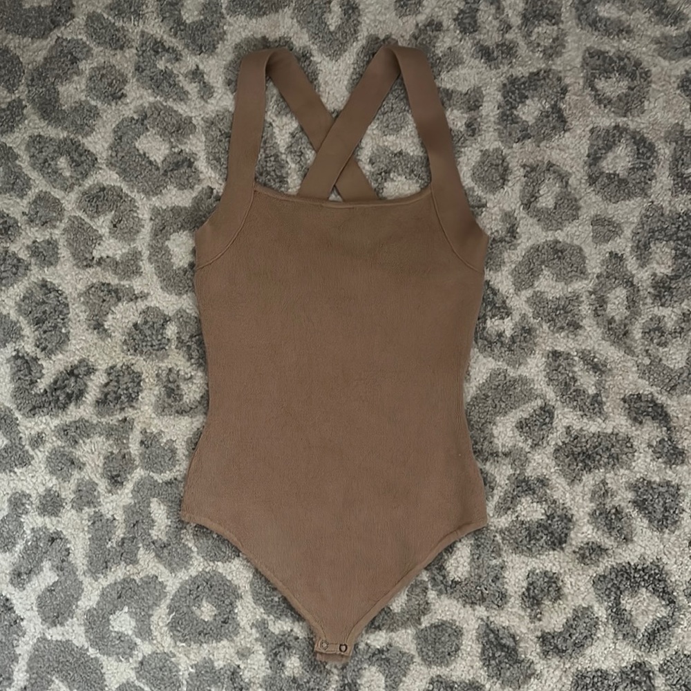Abercrombie & Fitch Cross Back Bodysuit